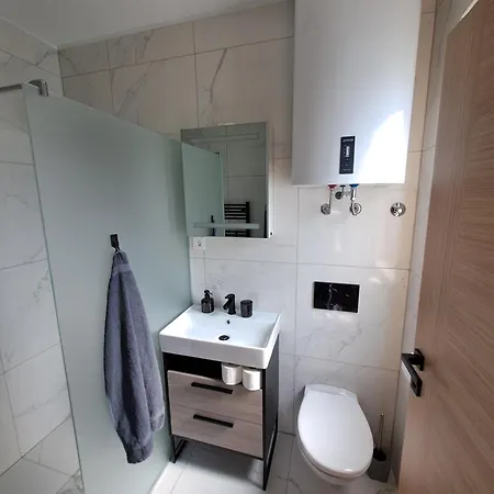 Apartamento Bella Zirovnica