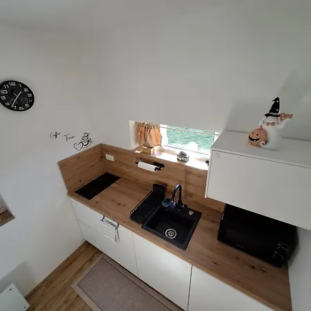 Bella Apartment Zirovnica