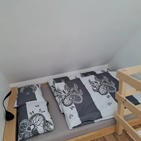 Bella Apartment Zirovnica