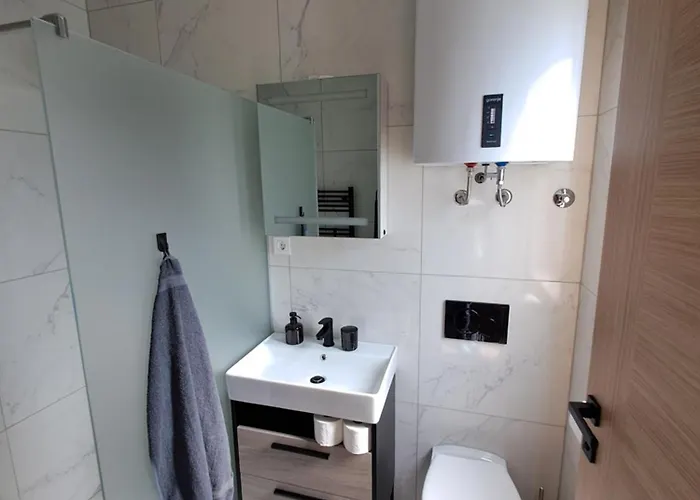 Apartament Bella Zirovnica